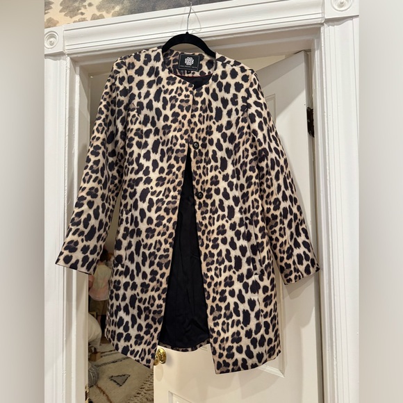 Stunning high quality Leopard Print percale Women's Coat. - Picture 1 of 4